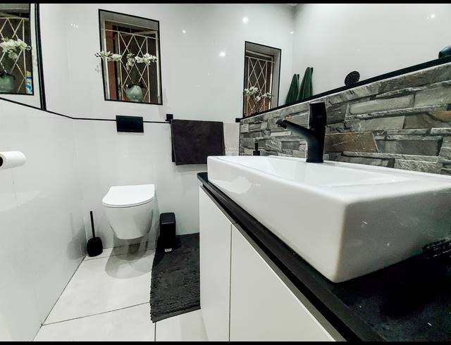 3 BEDROOM HOUSE FOR SALE IN VAALPARK